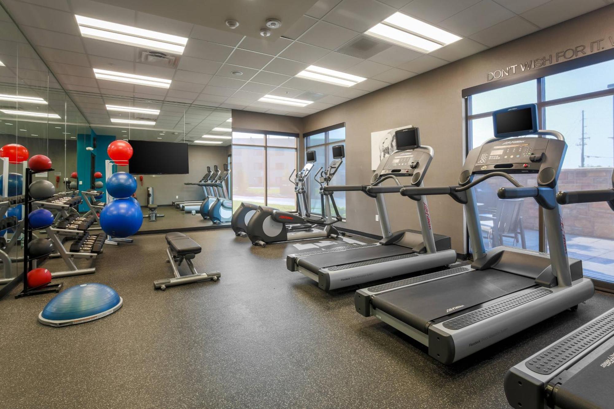 Fairfield Inn & Suites By Marriott Cheyenne Southwest/Downtown Area Екстер'єр фото
